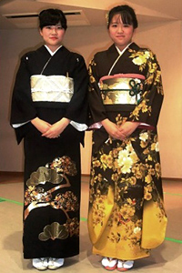 梅花高校：十二単の着装及び小袖の変遷 | NPO法人 日本文化普及協会 